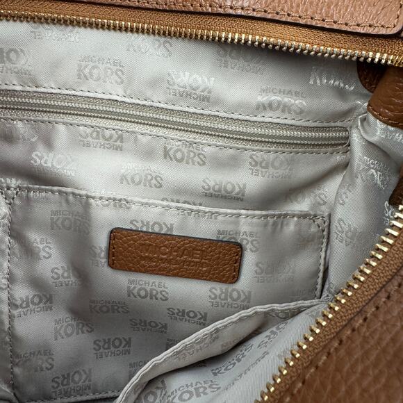 MICHAEL Michael Kors Brown Pebbled Leather Large Hamilton Traveler Tote W/O Key - Picture 9 of 12